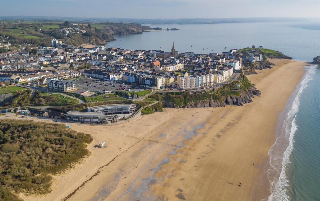 7 Waters Edge, Tenby
