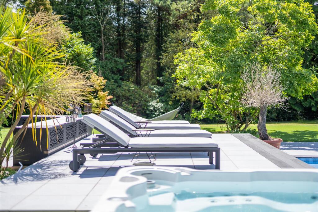 Pool Terrace