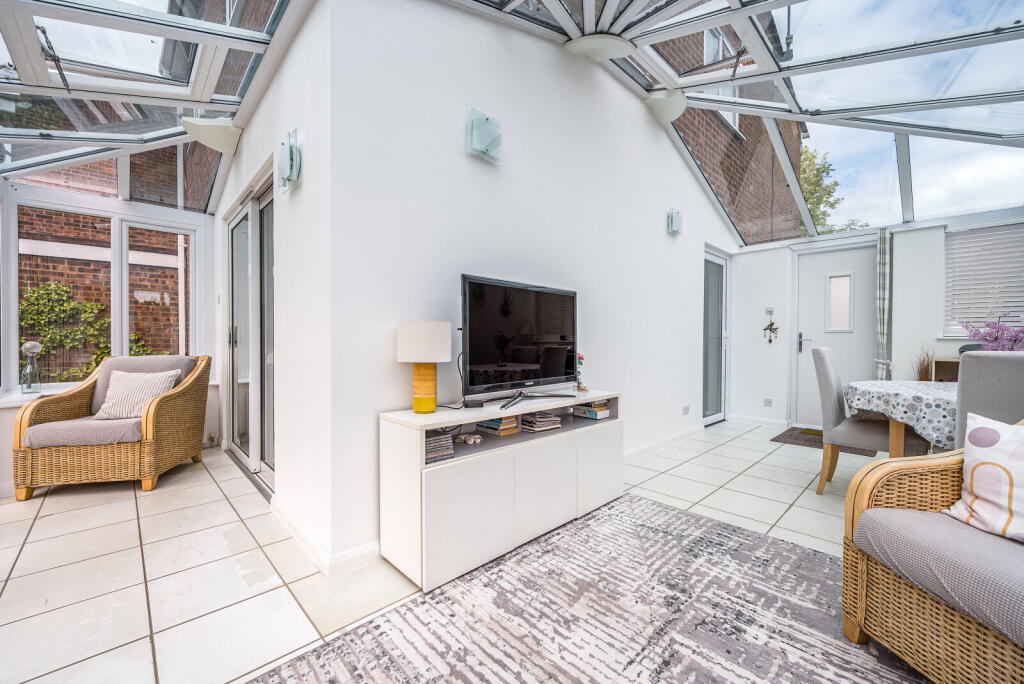 1310972-1-684fea0...