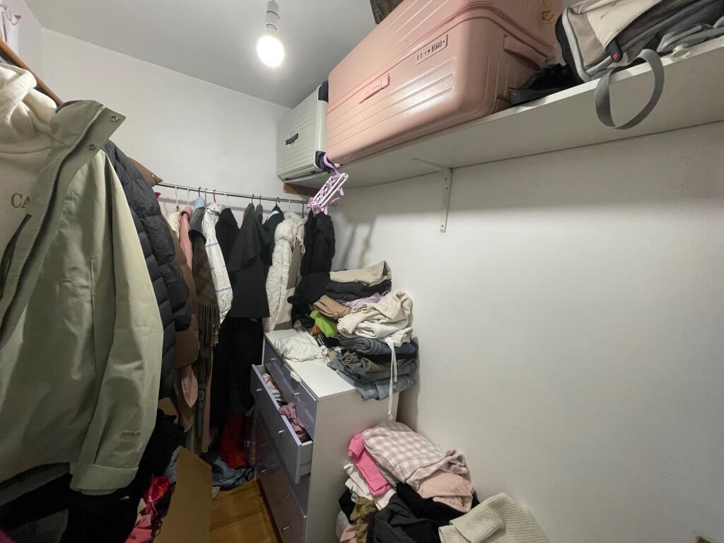 Cloakroom/wc
