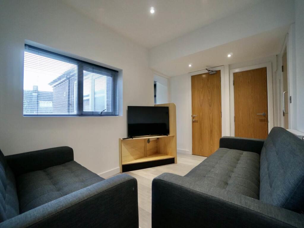 Lounge.jpg