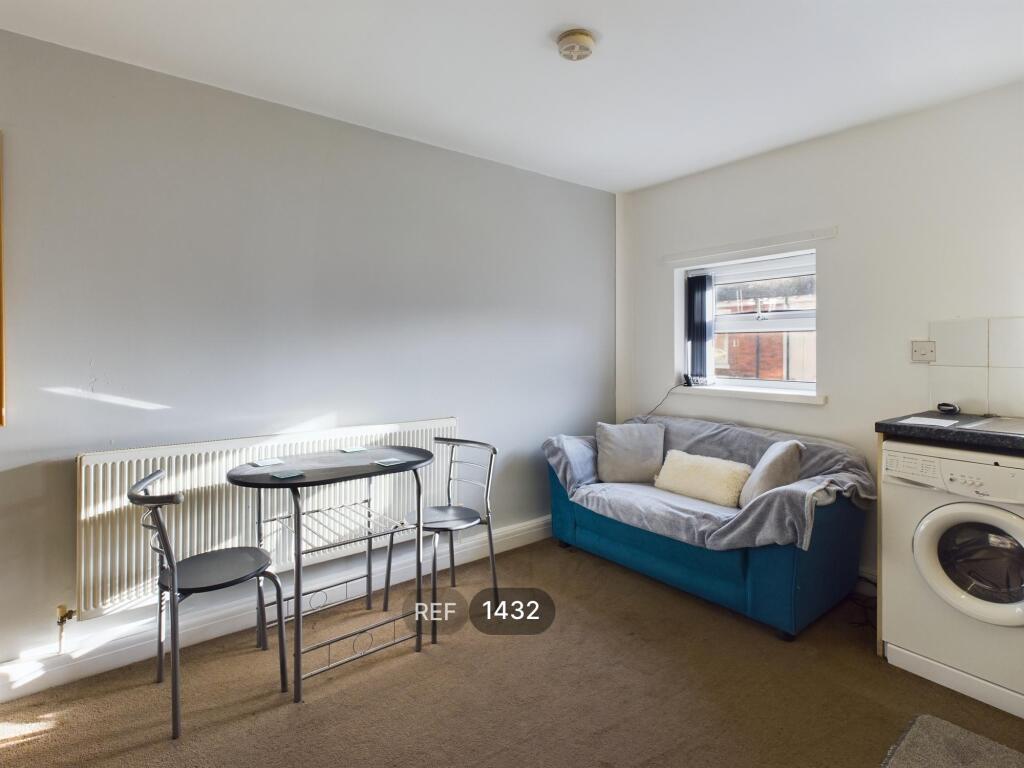 Kitchen, Living &amp; Bedroom area