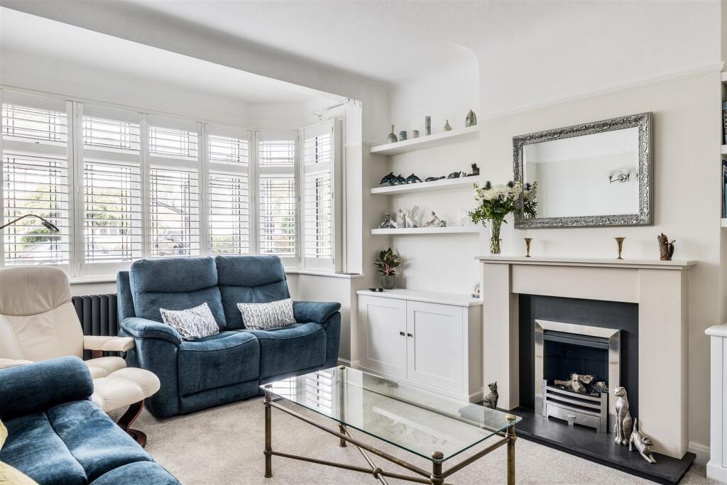 lovely lounge - Copy.jpg