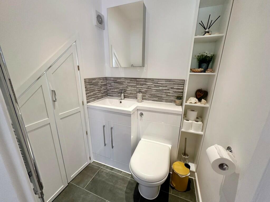 IMG-20240820-WA00...