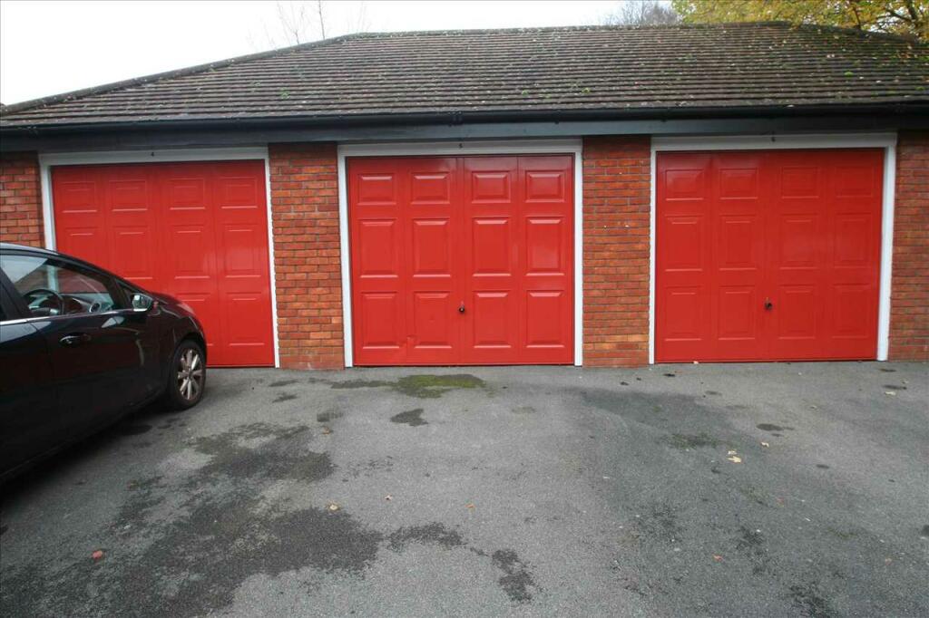 Garage &amp; Parking