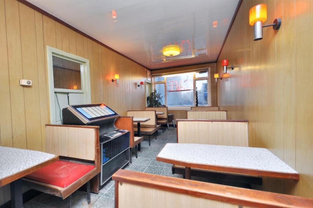 Cafe
