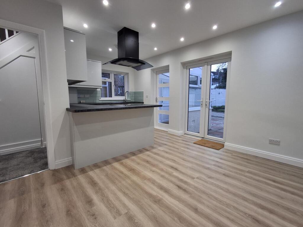 Dining room / Kitchen