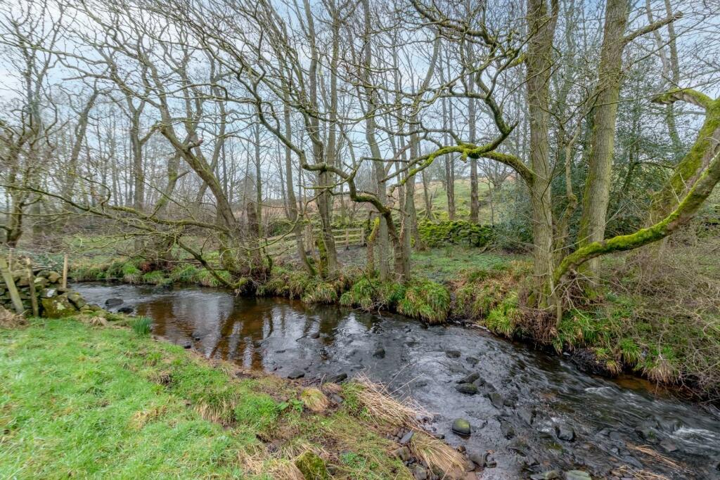 Woodland Exterior - 5.jpg