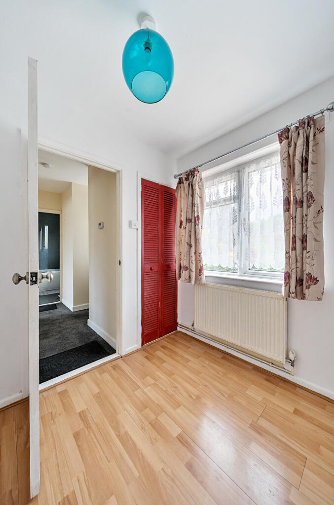 1328515-35-6878de...