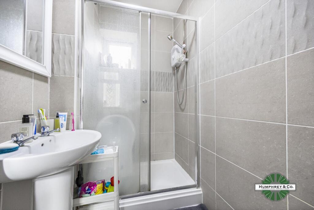 Two Bedroom Ground Floor Apartment