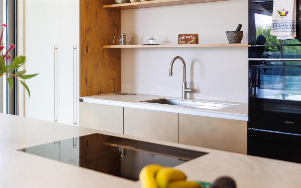 Kitchen 1-3