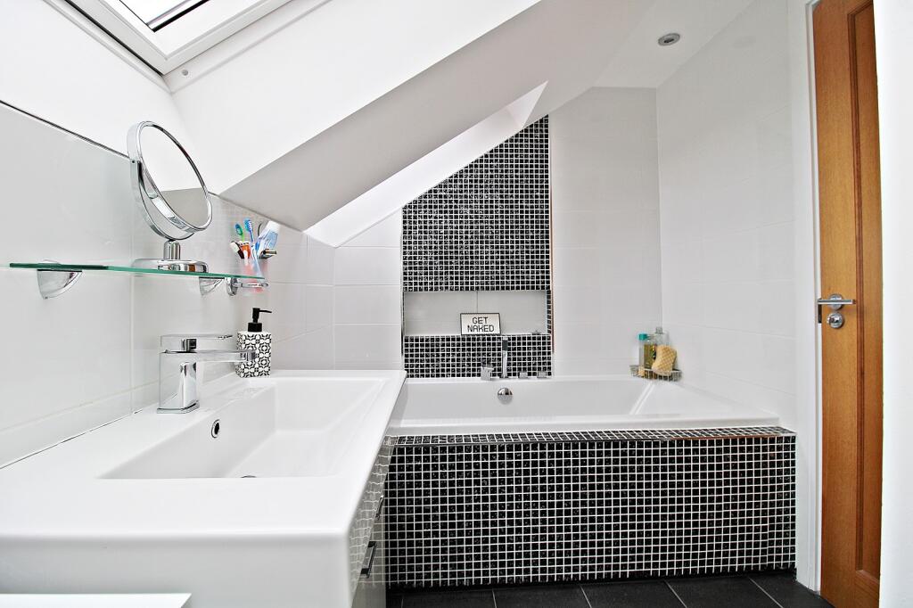 Ensuite Bathroom