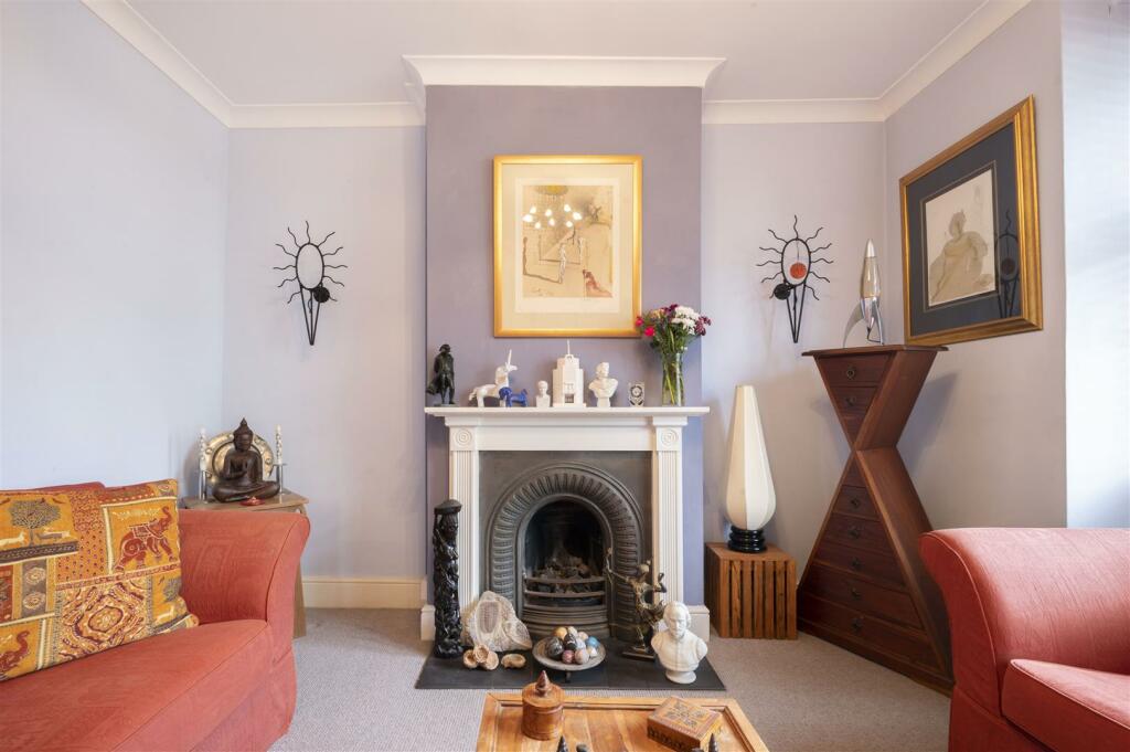 19 Delamere Road, 20.jpg