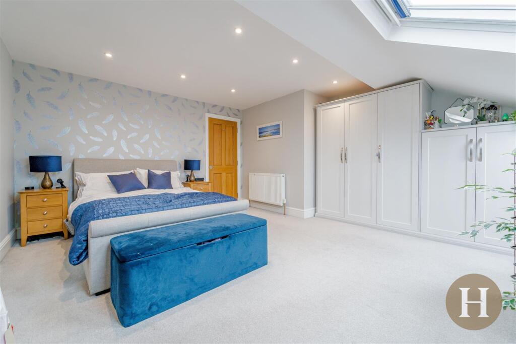 Hadleigh Estate Agents-38.jpg