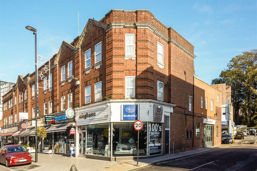 Flat 2 288939-2.jpg
