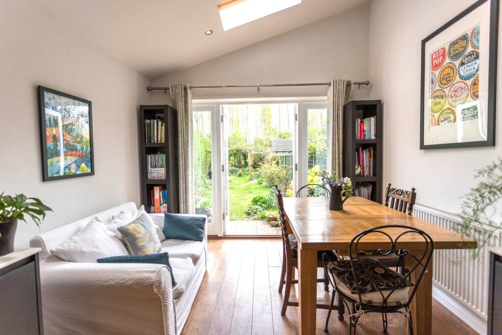 Dining/Family room