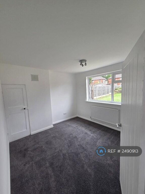 Comfortable Double Bedroom 2