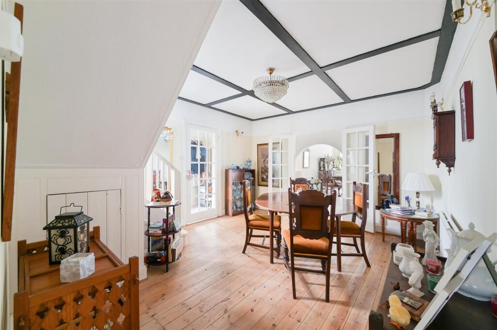 ST JAMES AVENUE, (9).jpg