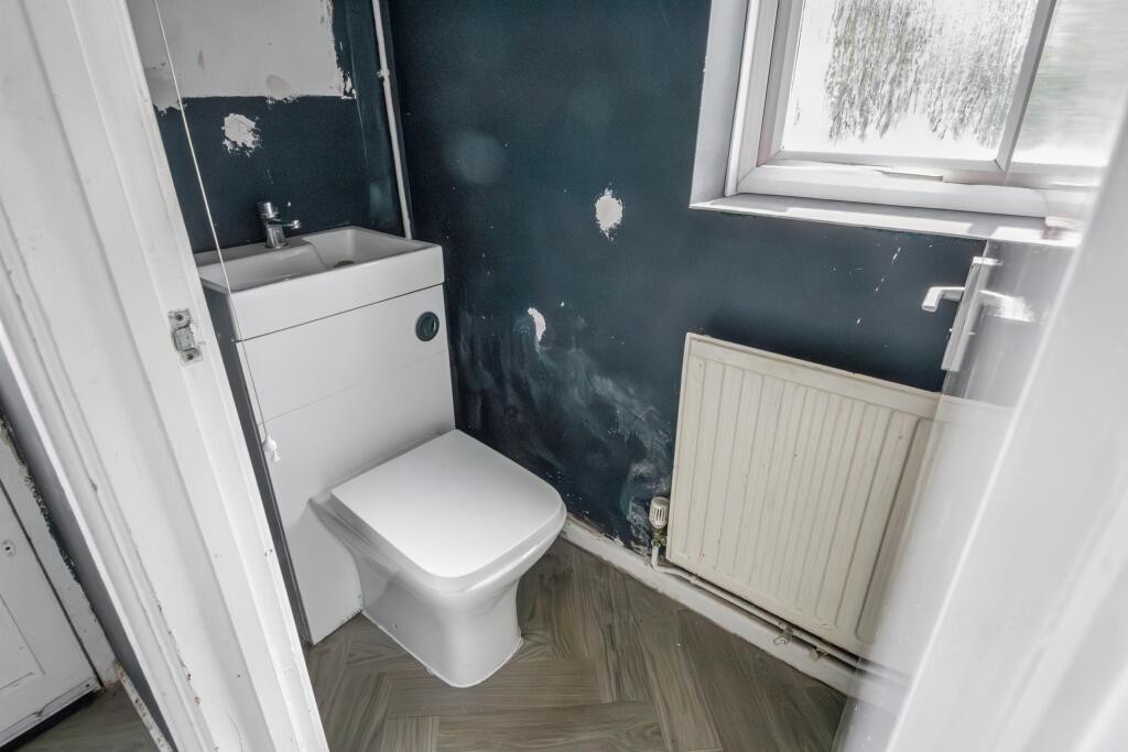 134 Wood Lane, Chippenham, Wiltshire, SN15 3DZ