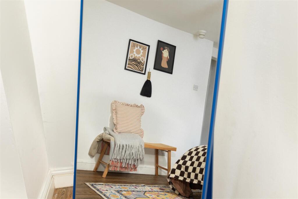 Flat 1, 23 Bath Buildings, BS6-7.jpg