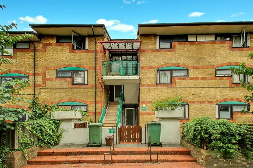 107 Dartmouth Park Hill, Camden, London, N19