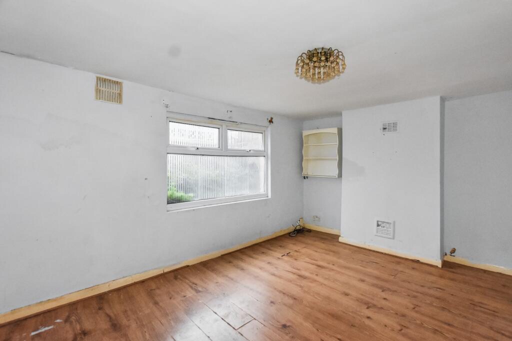 29 Waverley Road, Plumstead, SE18 7TL