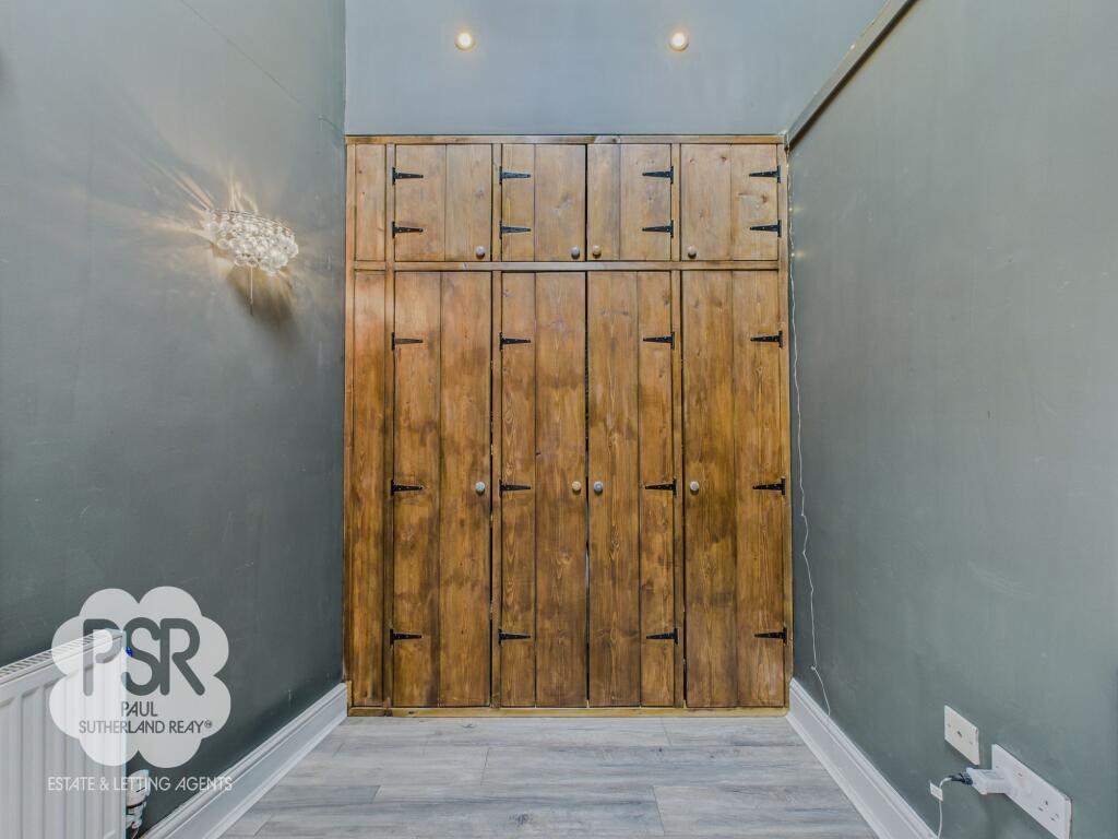 Main Bedroom - Dressing Area