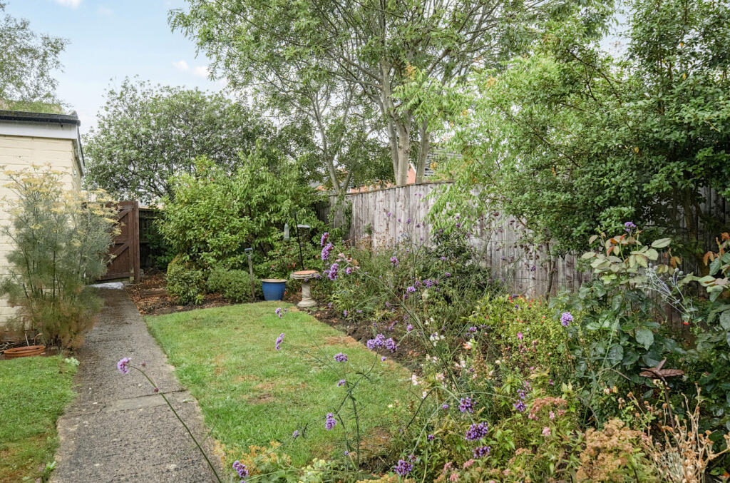 13322565688b2dc36ebbd