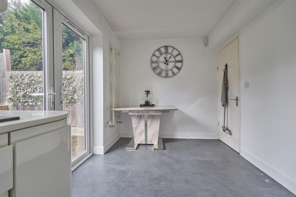 Dining/Kitchen Room to Rear