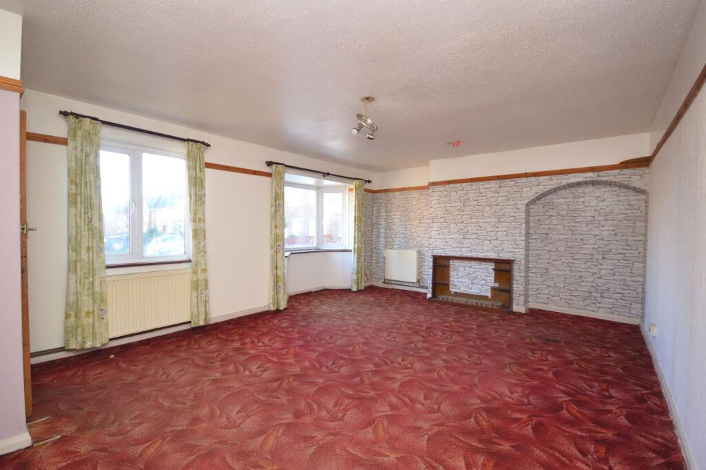 Woodfield Close, Folkestone, CT19