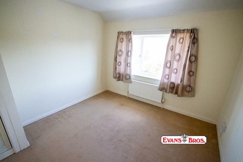 REAR DOUBLE BEDROOM 2