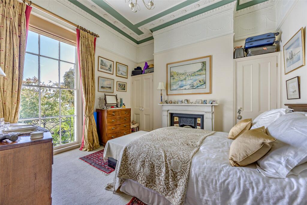 Double Bedroom 1