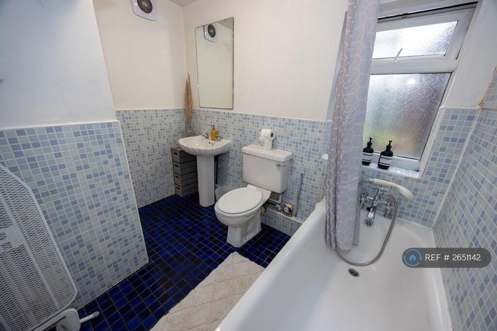 Downstairs Bathroom