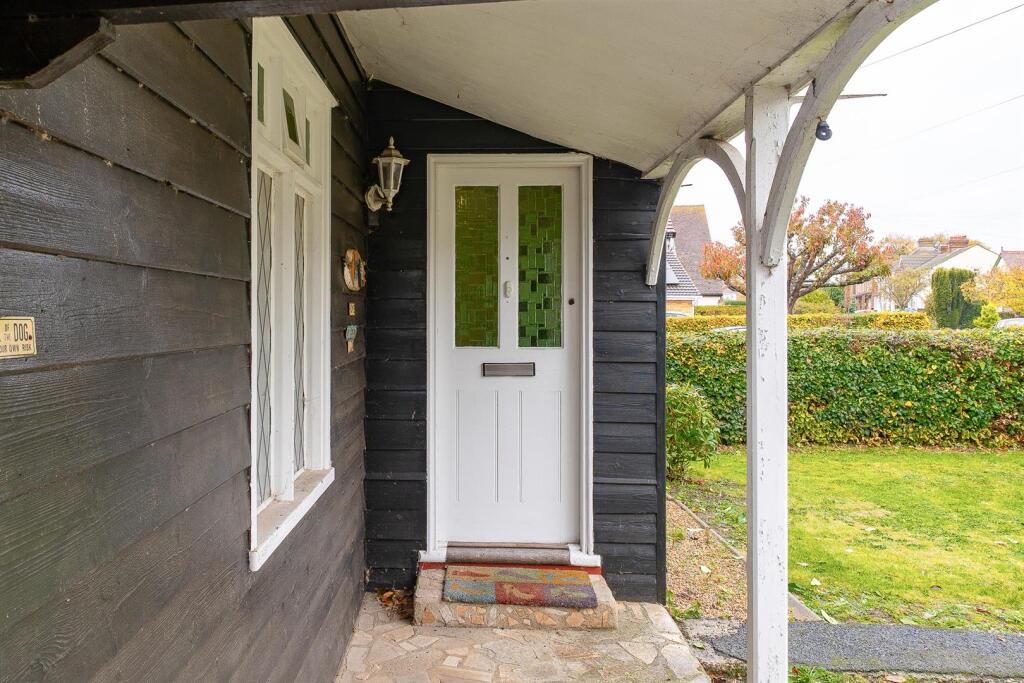 Mackenders Lane, Eccles31.jpg