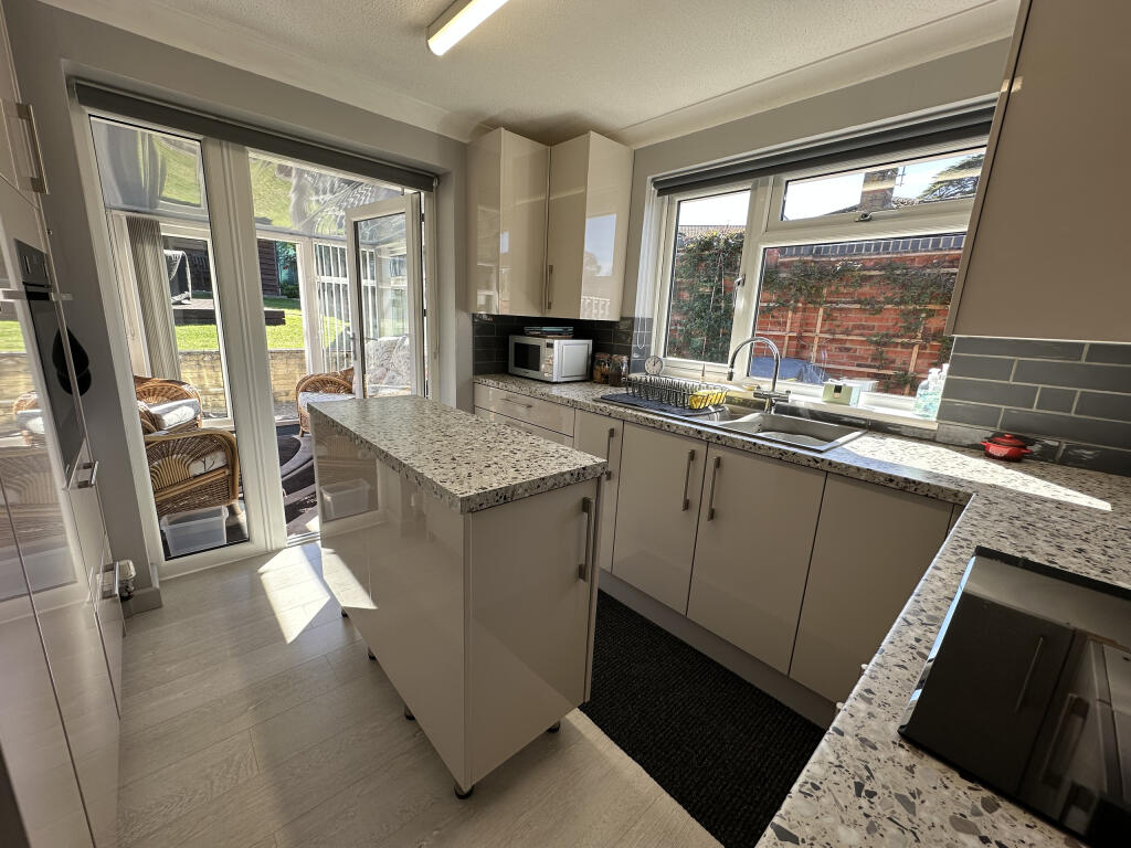 Photo 29-09-2025, 12 06 58