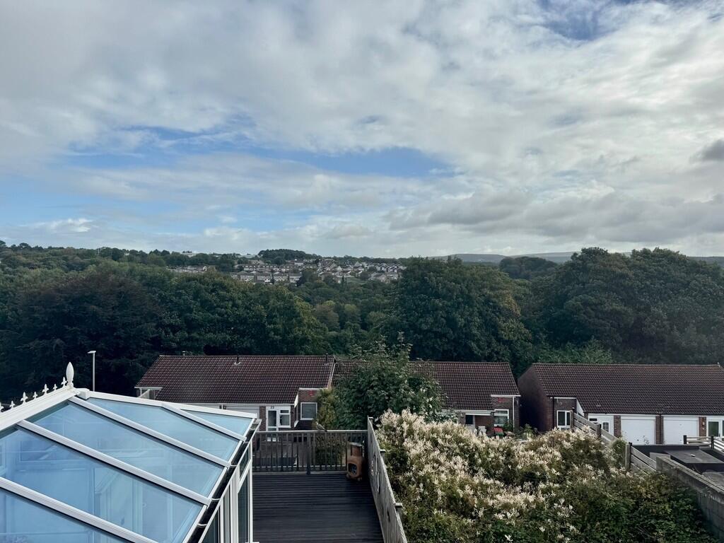 views to rear ele...