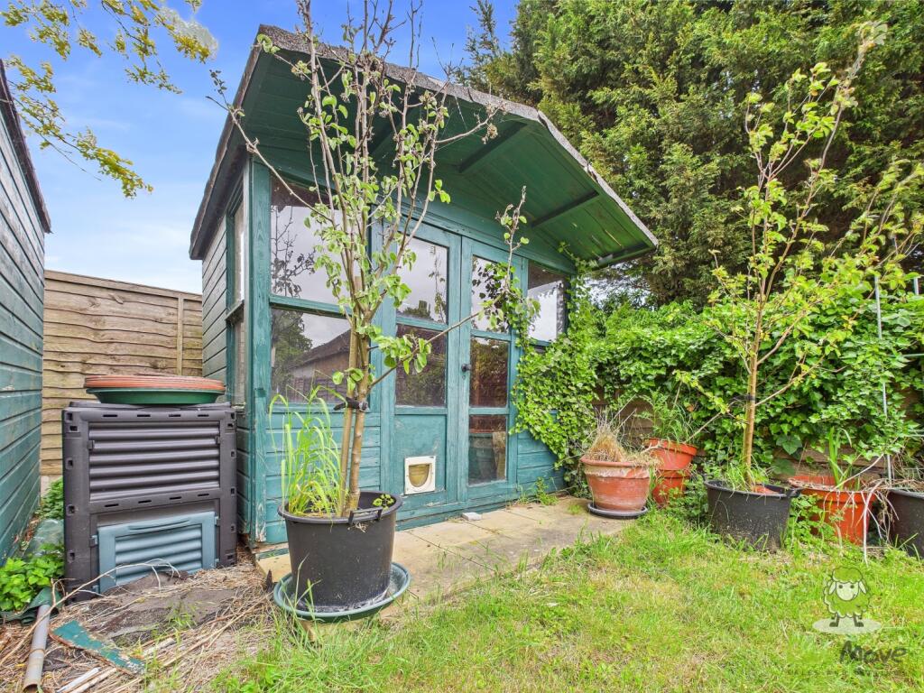 CAM01543G0-PR0128-STILL053