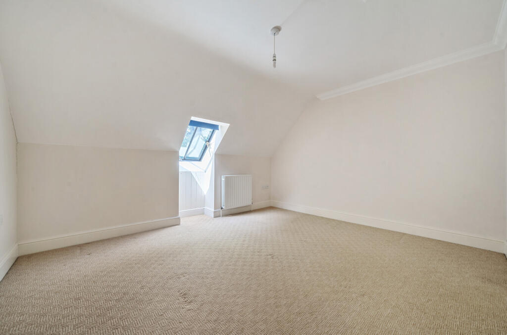 1300686-3-68384fb...