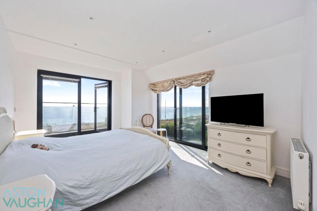 Marine Drive, Southcliffe Lodge_016.JPG