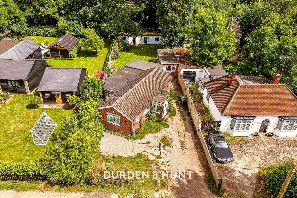 Theydon-6.1.jpg