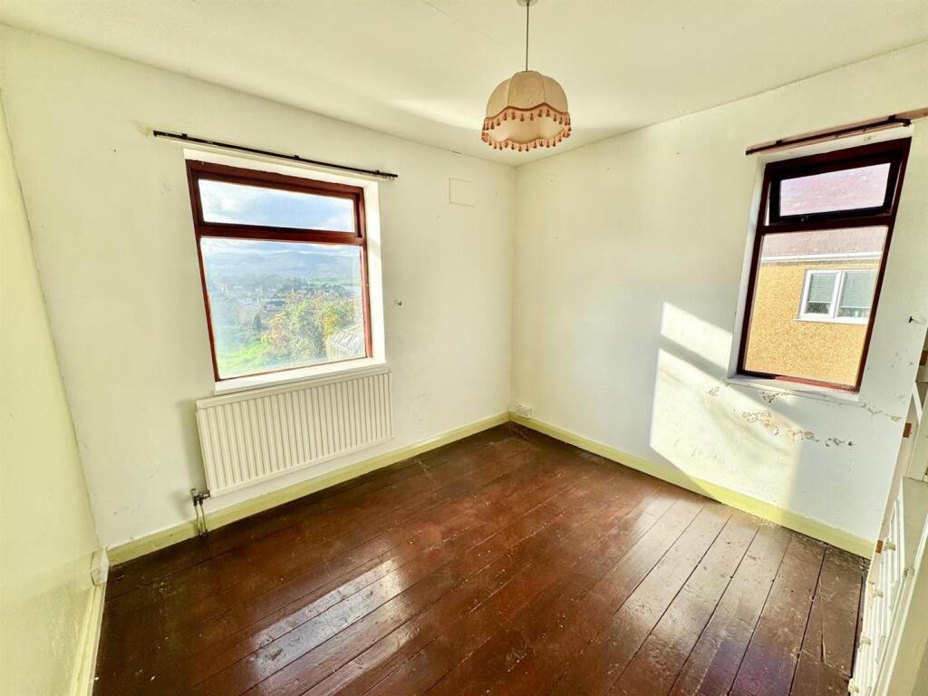 PHOTO-2025-11-17-21-14-16 (12).jpg