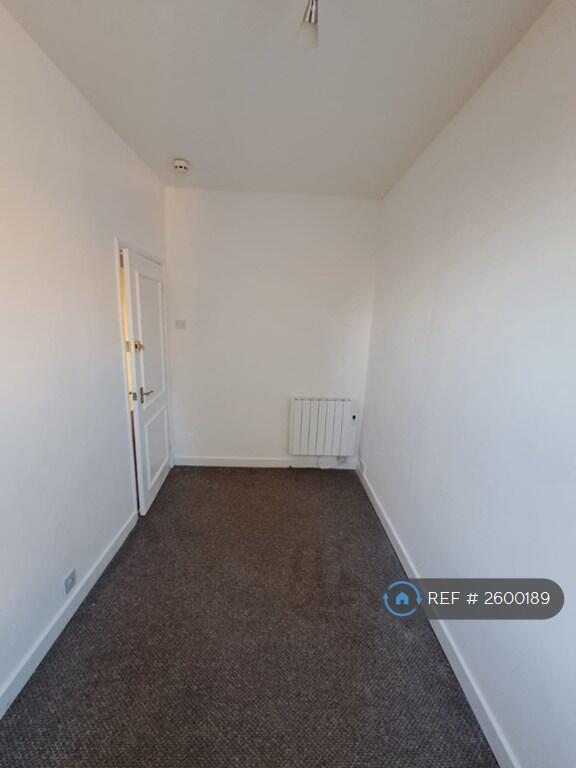 Single Bedroom / Office