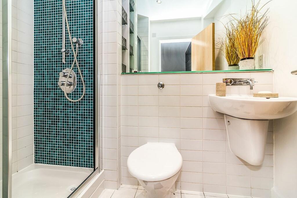 Master En-suite