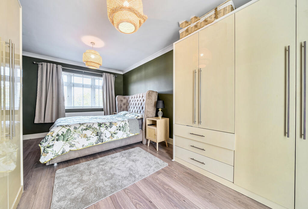 1359073-14-68da8f...