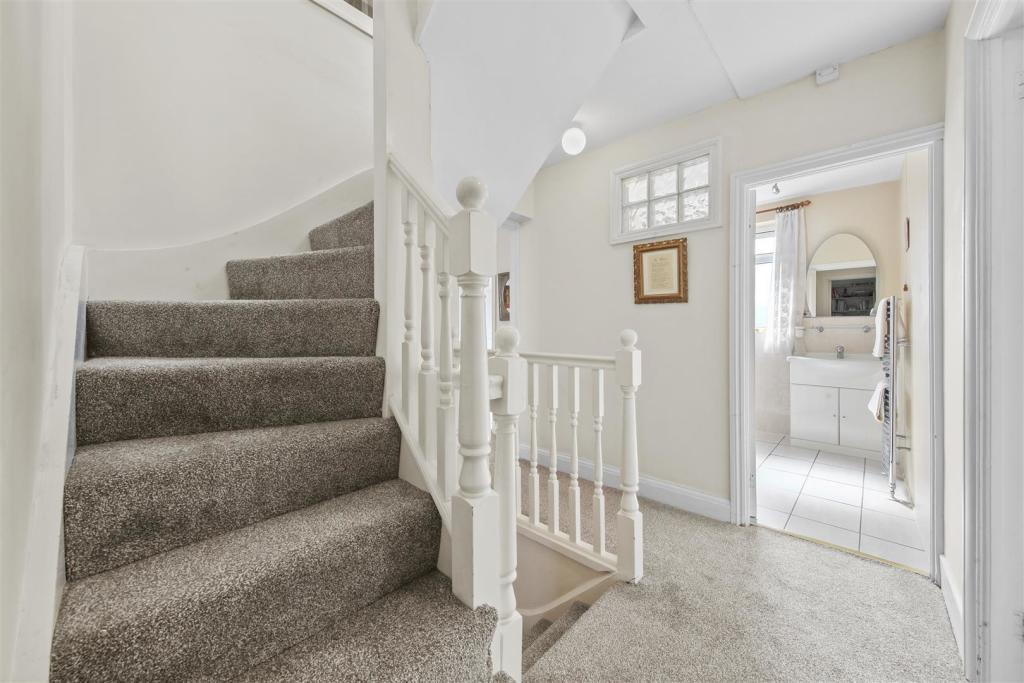 73 Paxford Road - oVWni9BY2Yh04P0hqGYq.jpg