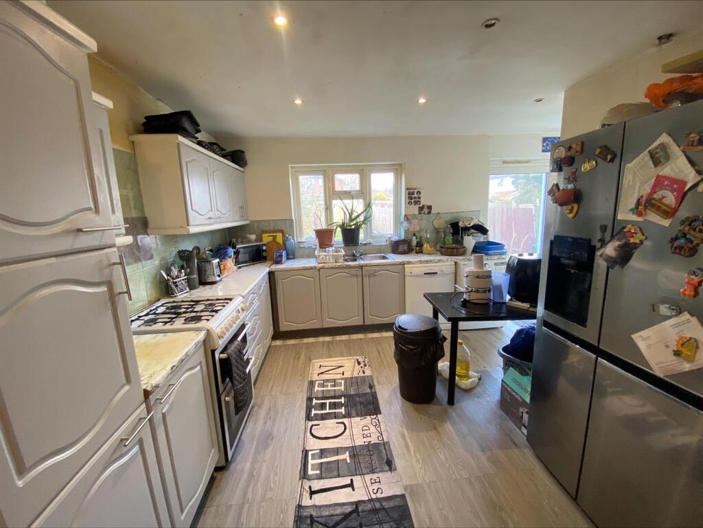 processed-5B08F4EE-4BE2-4397-85B8-854EDE7F2646.jpe