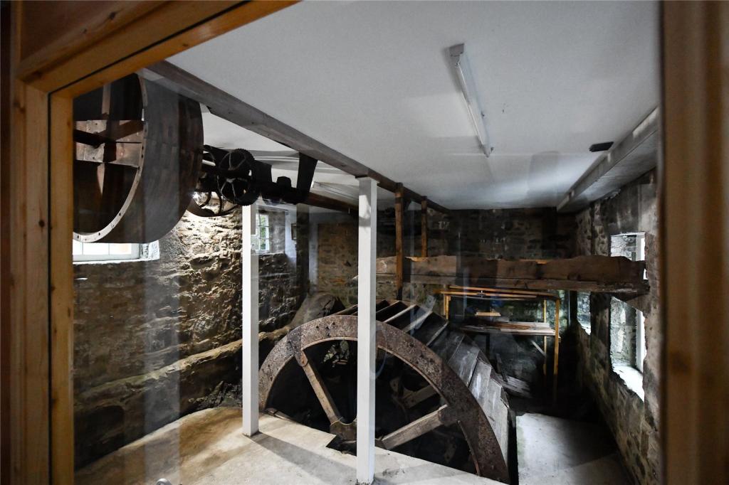 Water Wheel Room