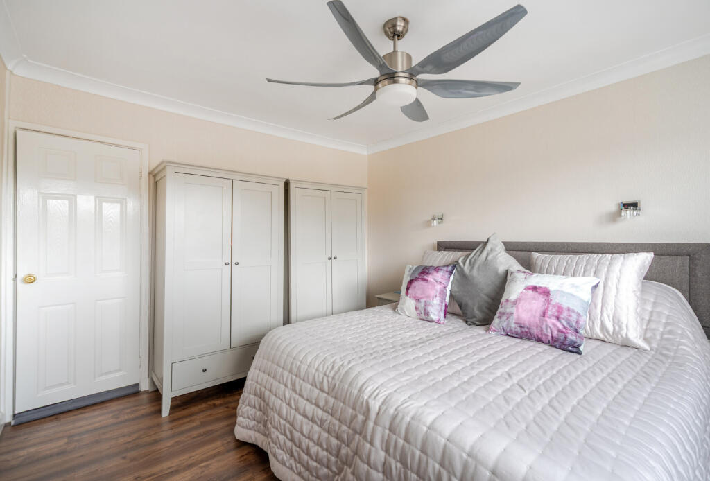 1373658-13-6908cd...