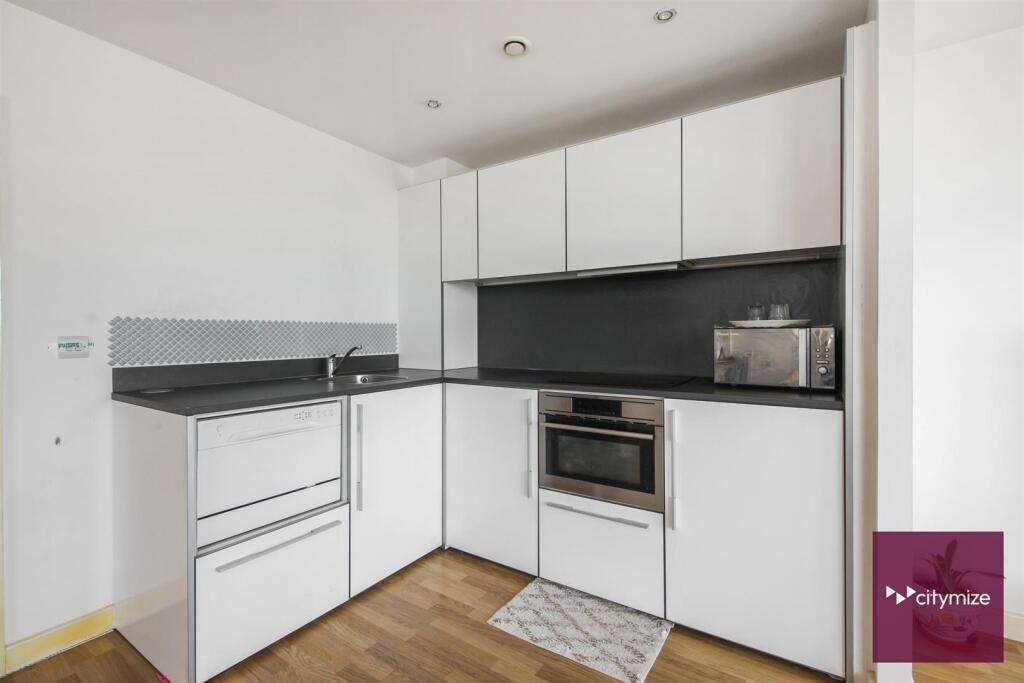 Kitchen / Reception Room