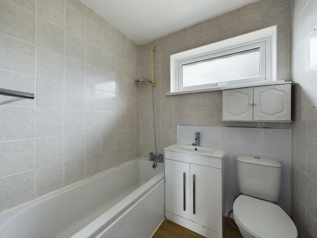 CAM03974G0-PR0080...